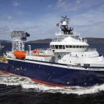 Contract for walk-to-work vessel Island Diligence