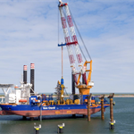 Vessel 'oil leak' halts offshore wind work at Saint Brieuc