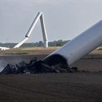 Deadly tornadoes destroy wind turbines in Iowa